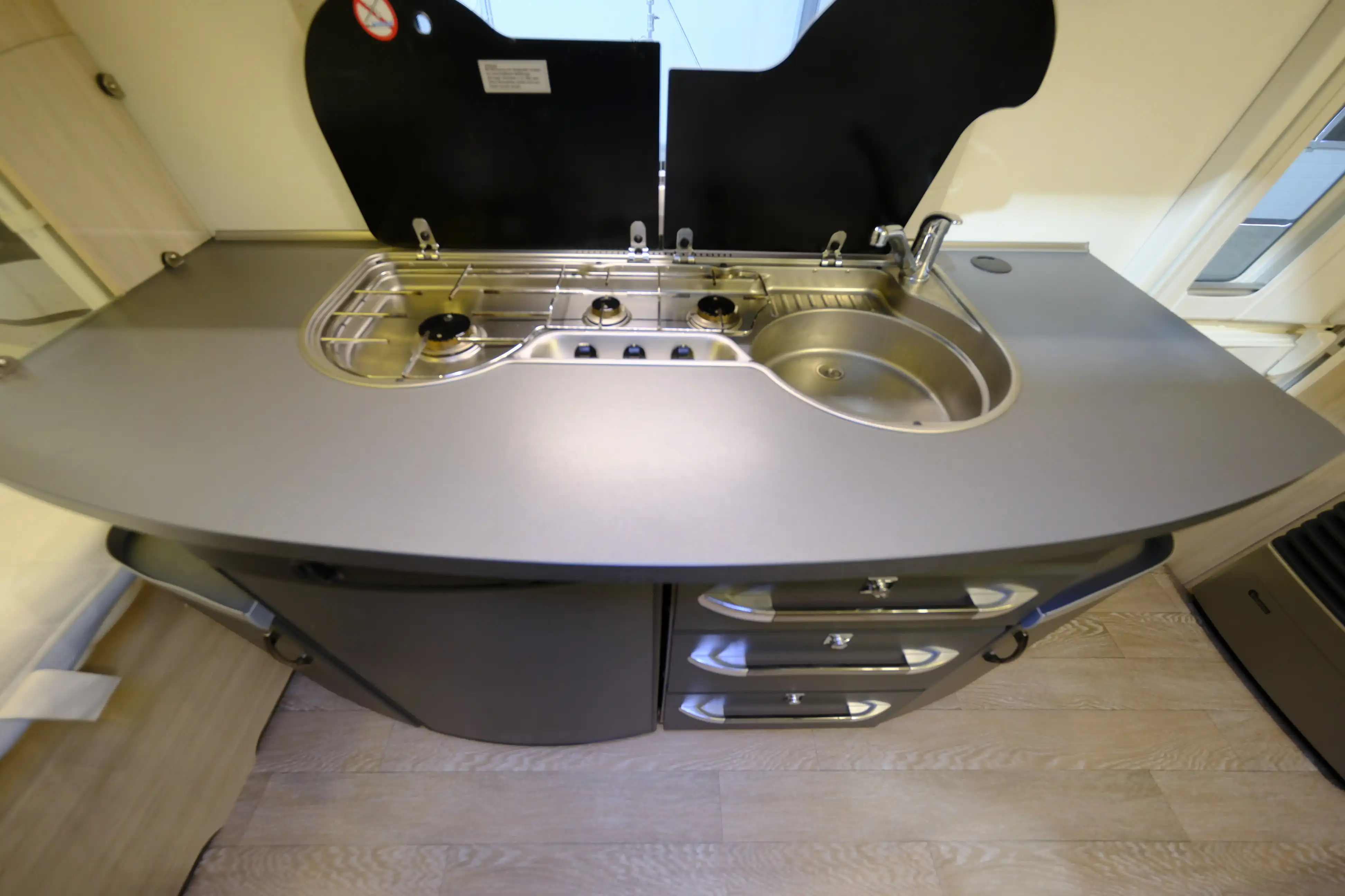 HOBBY De Luxe Edition 440 SF - Ansicht 11